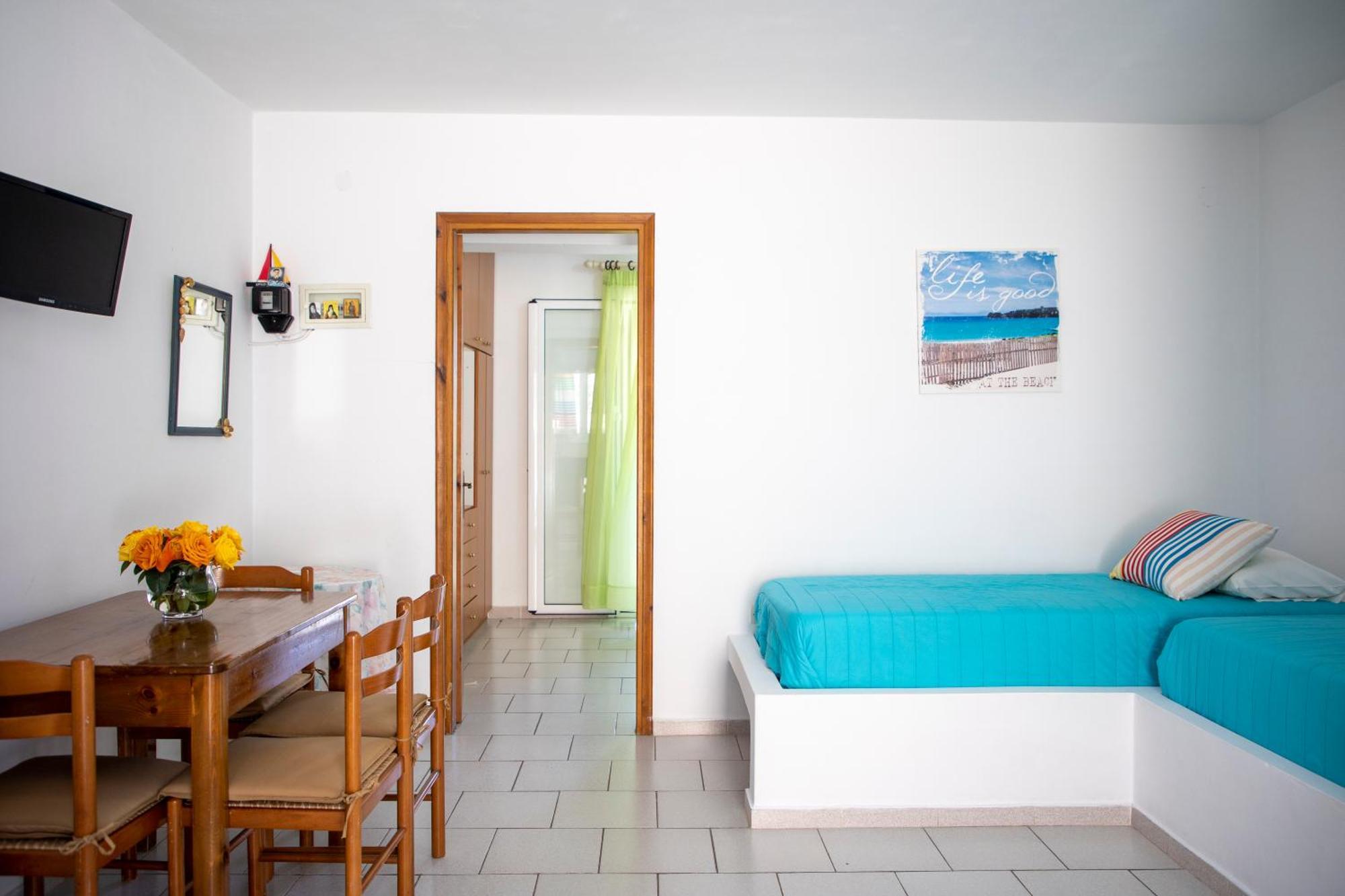 Stefanie Studios Aegina 외부 사진